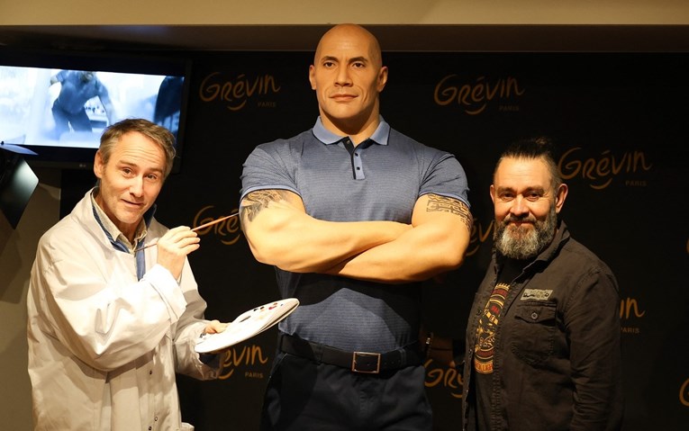 The Rock dobio voštanu figuru u muzeju, ljudi pišu: "To je trebao biti Vin Diesel?"