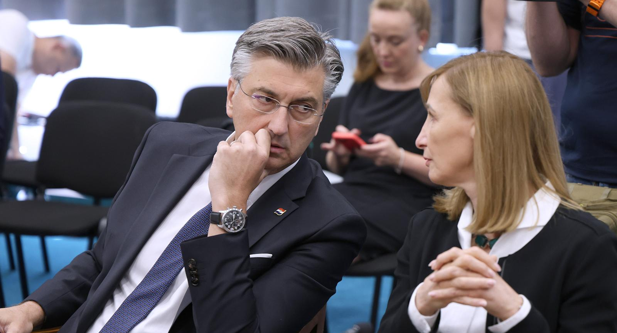 Plenković: Nitko u 35 godina nije zabranio "Bojnu Čavoglave"