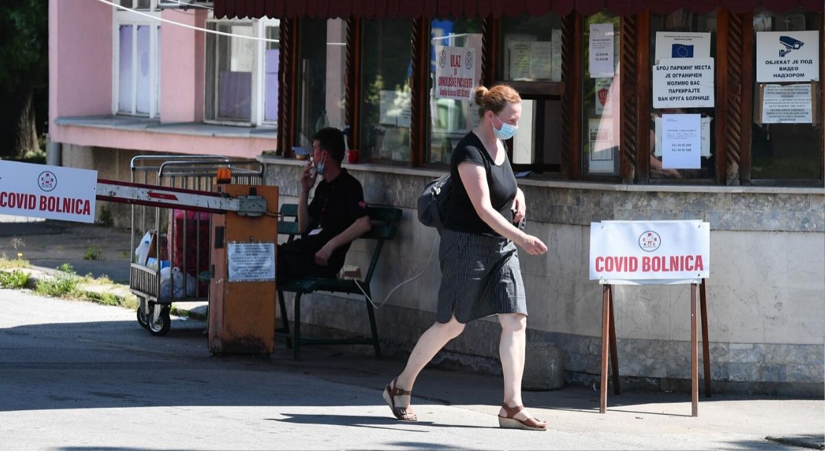 Najgori dan u Srbiji od početka epidemije, 299 novozaraženih, umrlo 13 osoba