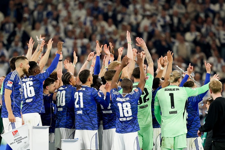 Schalke na hrvatskom čestitao Dan državnosti