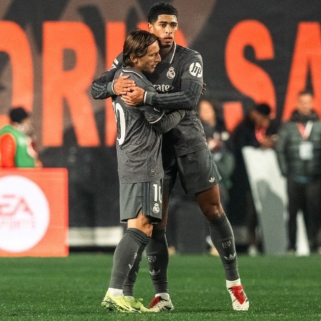 FOTO Bellingham objavio fotku s Modrićem i napisao riječ na hrvatskom jeziku