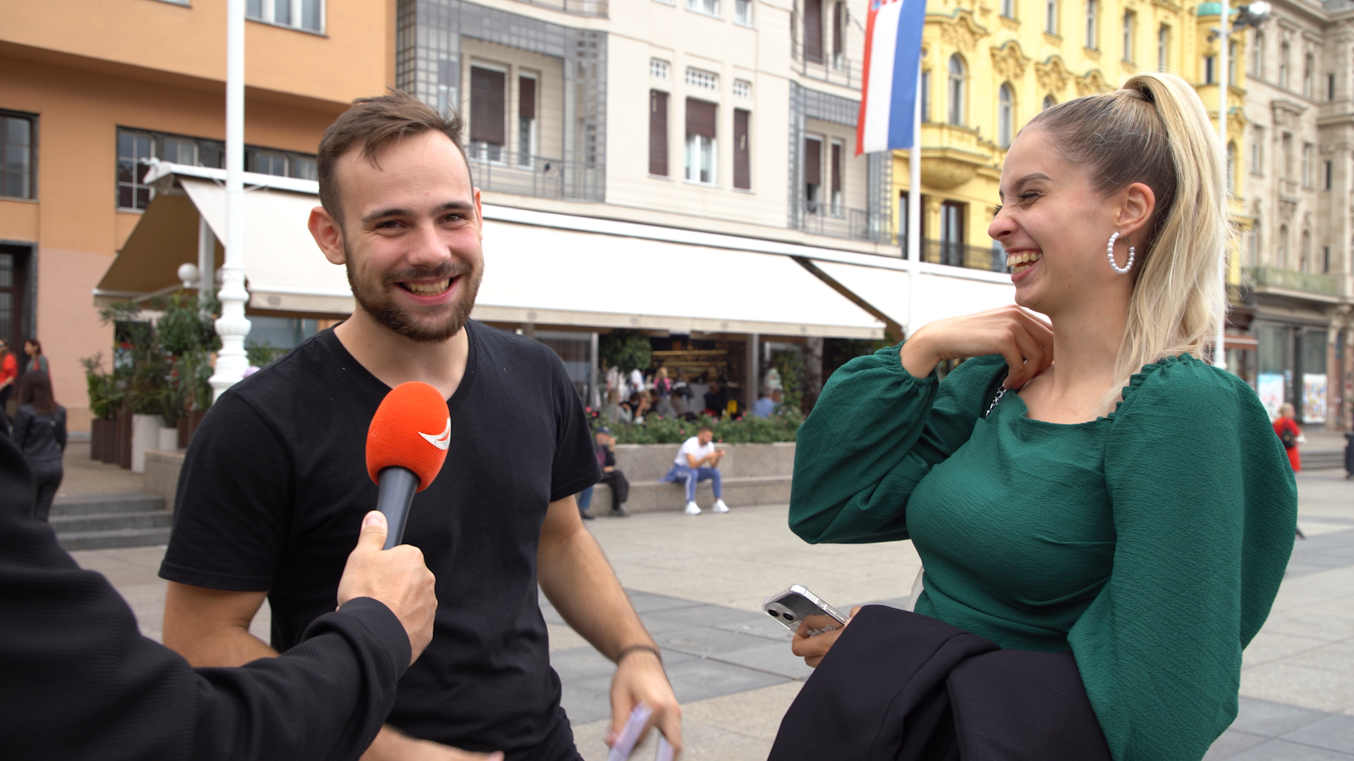 VIDEO Pitali Smo Ljude što Sve Kupuju Preko Interneta, Evo Nekih ...