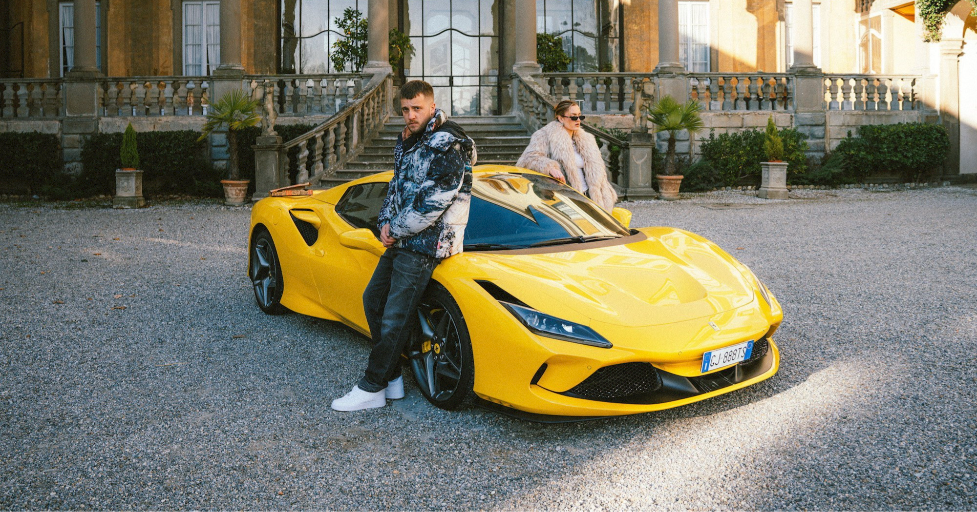 Zašto je Hrvatska poludjela za Gršinim pjesmama o shoppingu i pasti u Italiji