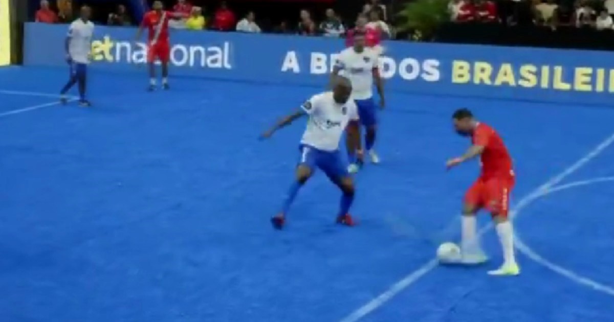 VIDEO Izbacio je Hrvatsku s Eura, sada je zabio golčinu na futsalu. Pogledajte gol