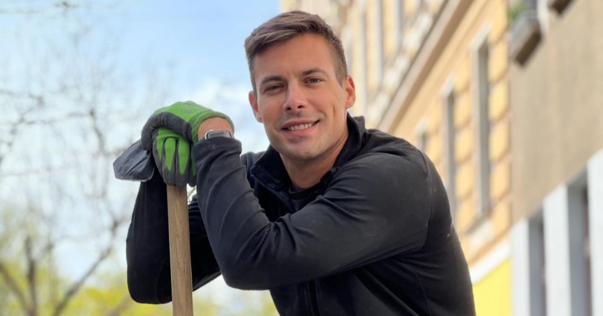 Zbog kritika Vučiću dobio otkaz i završio na baušteli. Sad ga gledate na Novoj TV