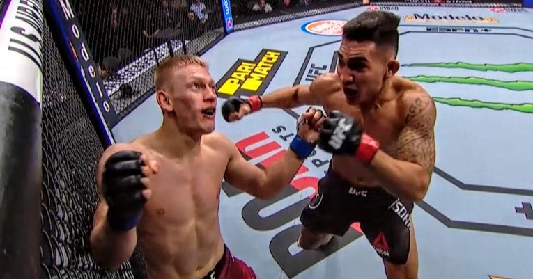 Pogledajte nokaut kojim je "havajska nevolja" debitirala u UFC-u