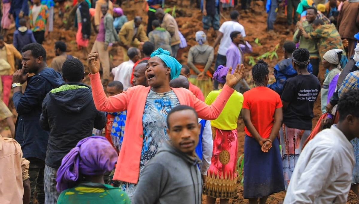 U odronima u Etiopiji 229 mrtvih. Prvi zatrpao ljude, drugi one koji su došli pomoći