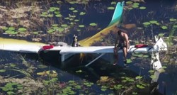 Manji avion se srušio u močvaru s krokodilima u SAD-u, helikopterom spašavali pilota