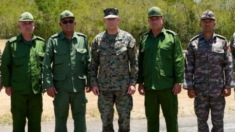 Američki general sastao se s kubanskim vojnim dužnosnicima kod Guantanama