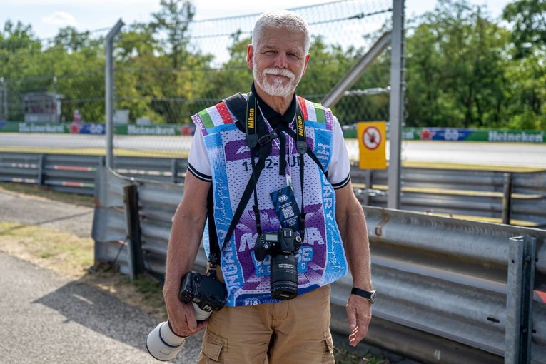 Češki predsjednik na utrci Formule 1, ali ne kao gledatelj. Evo što je radio