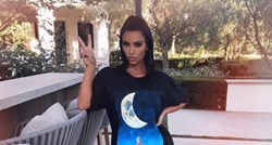 Kim Kardashian na meti kritika jer u novoj kampanji svog brenda ne sliči na sebe