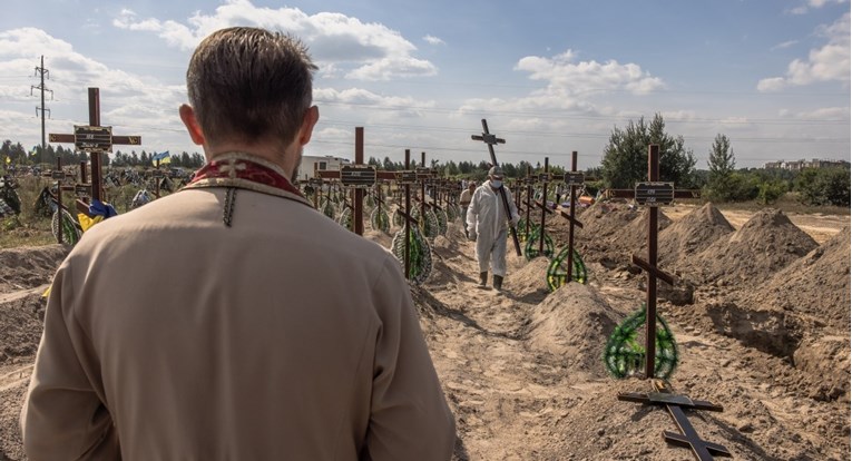 Istraživački centar: U Srbiji šire laž da je Ukrajina izvela genocid, veličaju Rusiju