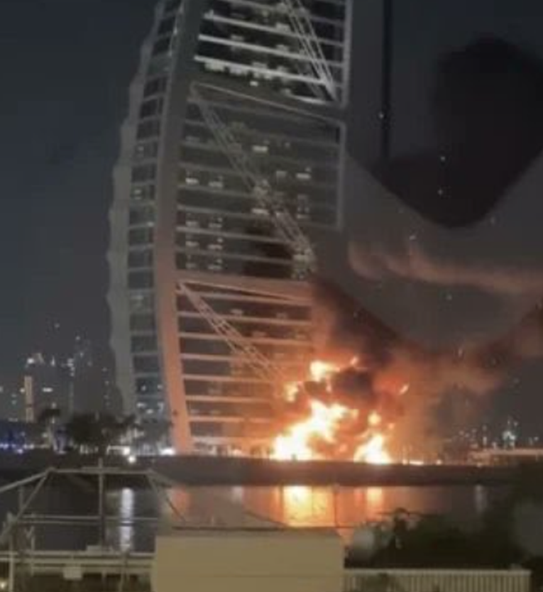 VIDEO Pogođen Burj Al Arab