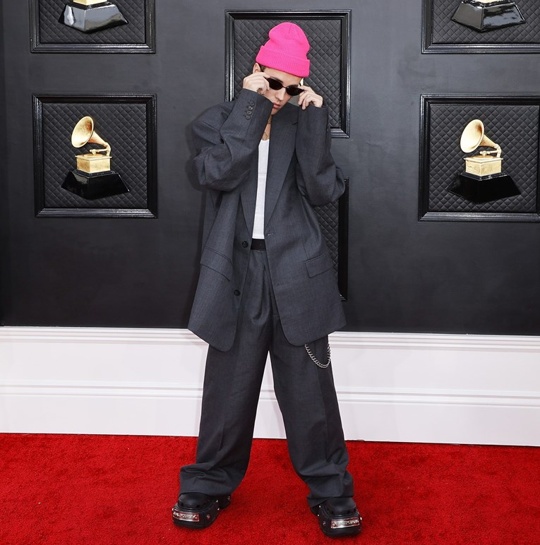 Justin Bieber naglo izgubio stotine tisuća pratitelja, krenule sprdnje 