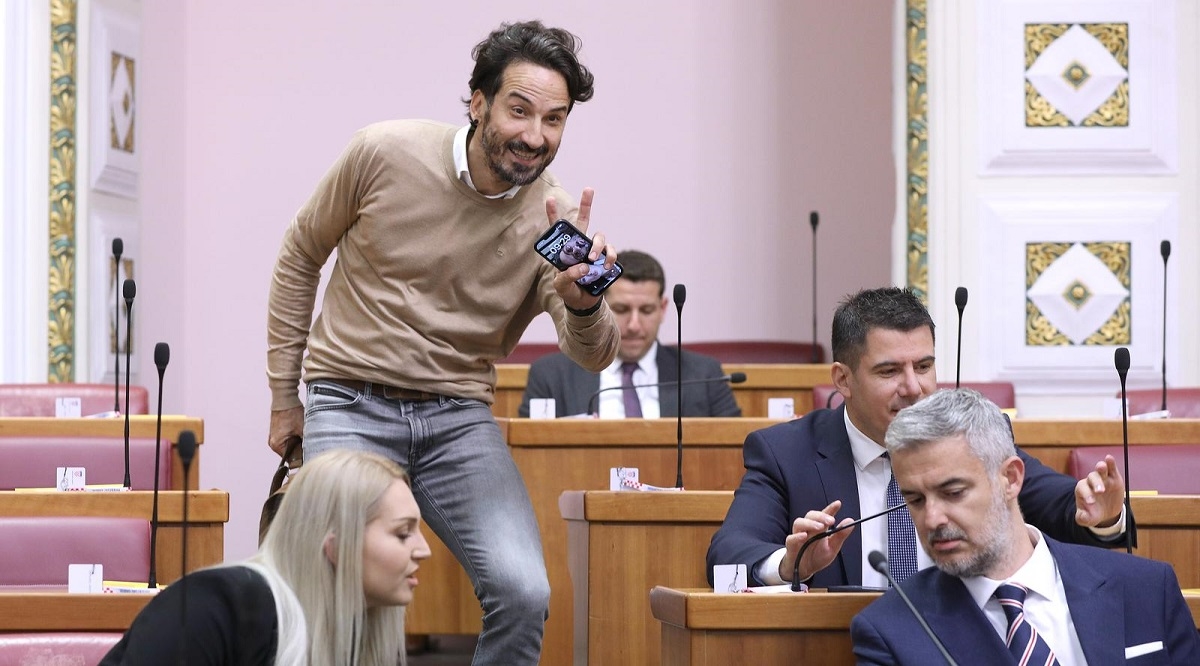 HDZ: Marin Miletić je sovjetski bombaš i Putinov širitelj kršćanstva