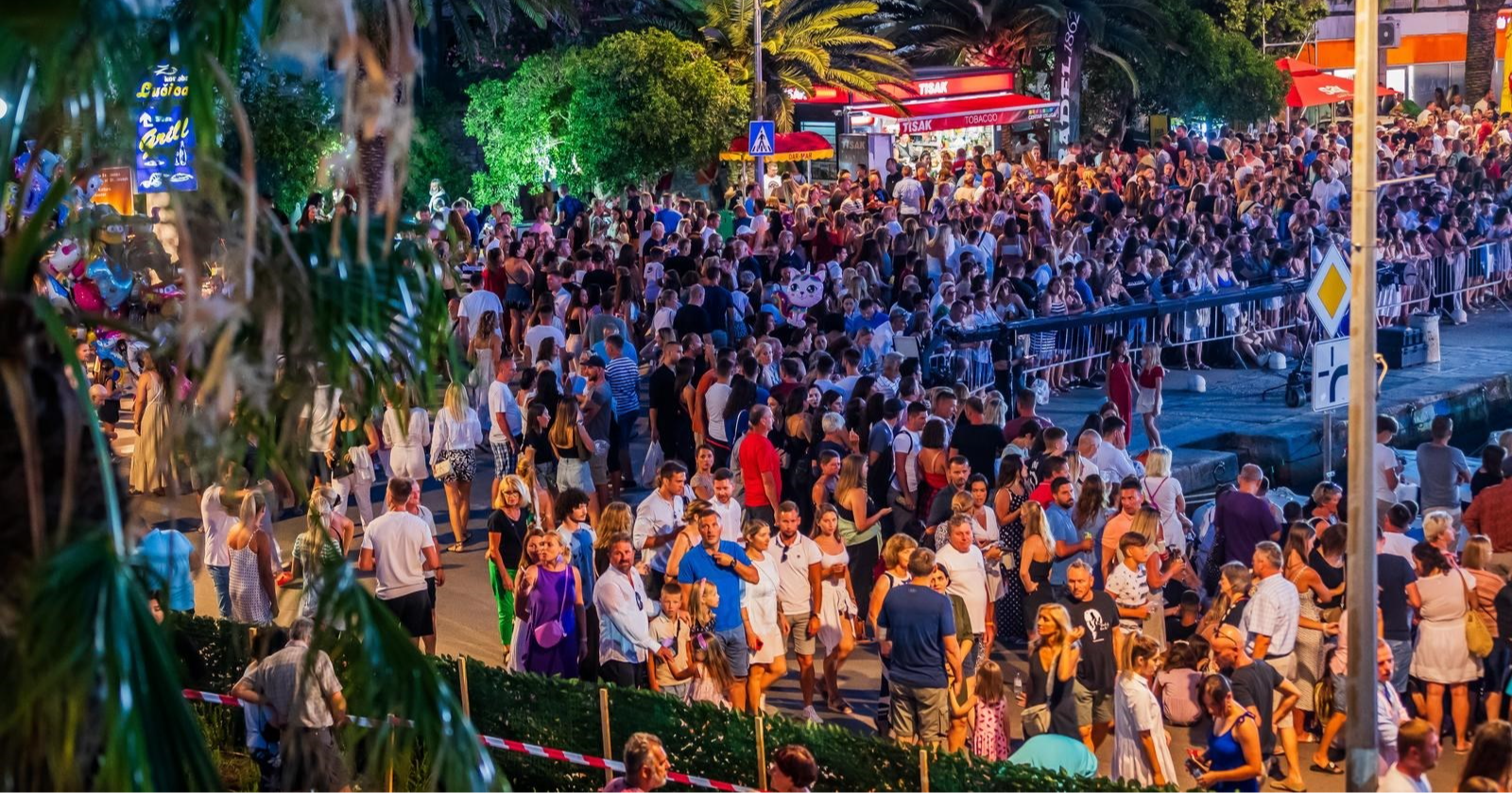 Je li pokojni Oliver postao bankomat?