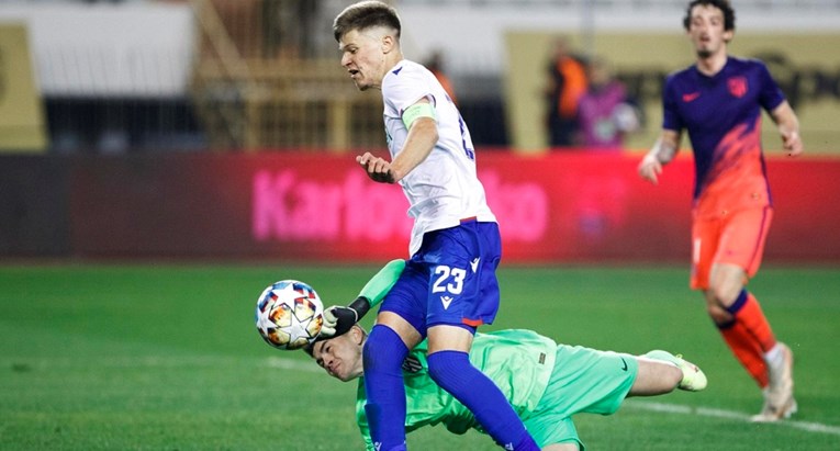 U-19 HAJDUK - ATLETICO 2:3 Juniori Hajduka nakon penala ispali od Atletica iz LP-a