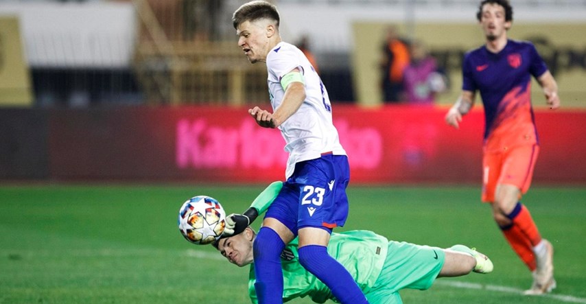 U-19 HAJDUK - ATLETICO 2:3 Juniori Hajduka nakon penala ispali od Atletica iz LP-a