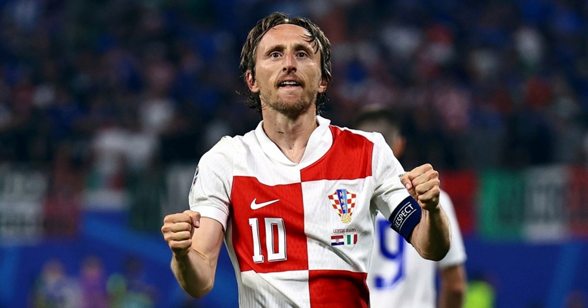 ANKETA Treba li Luka Modrić nastaviti igrati za Hrvatsku?