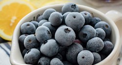 Dijetetičari izdvojili pet vrsta smrznutog voća za konzumaciju ako želite smršaviti