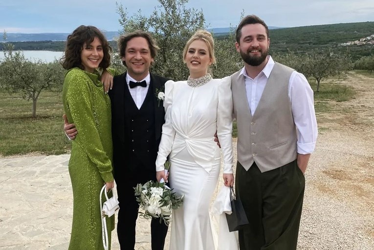 Vjenčali se mladi hrvatski glazbenici, upoznali su se u HRT-ovoj emisiji