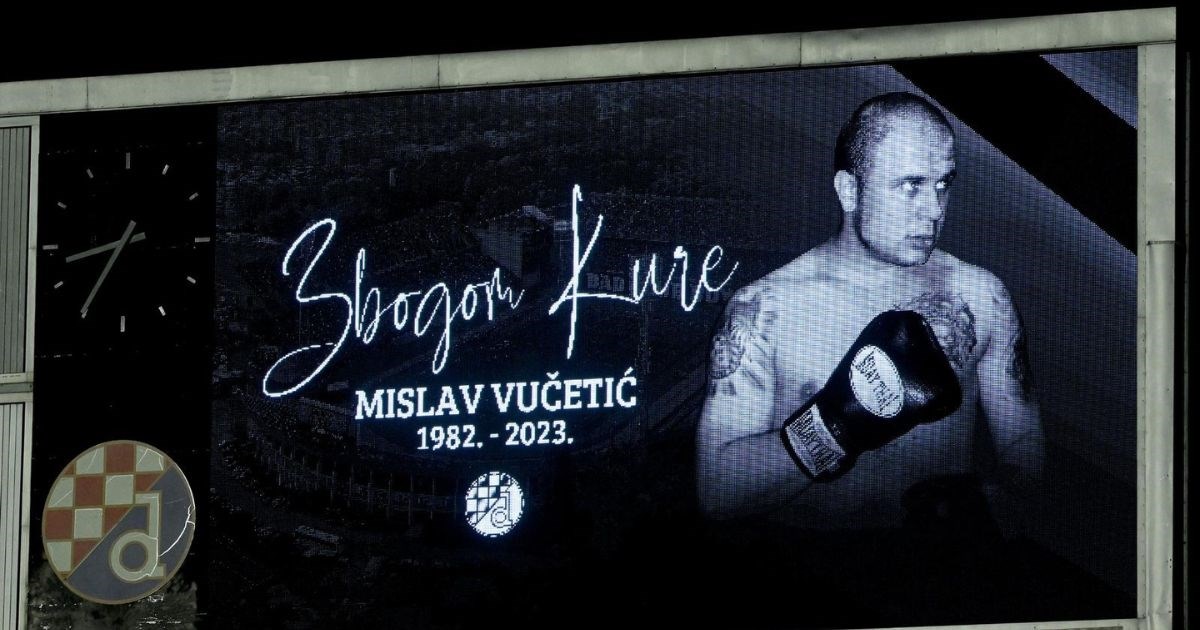 Ovo je transparent navijača Panathinaikosa posvećen preminuloj legendi Boysa