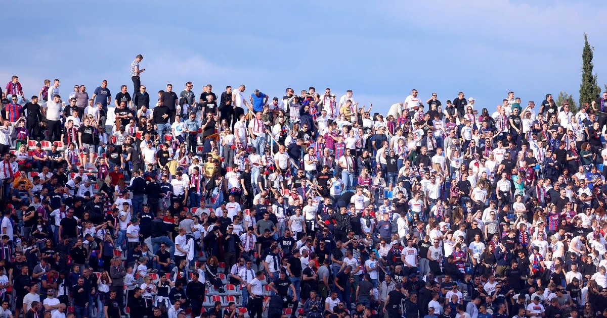 FOTO Ovako izgledaju tribine Poljuda na derbiju Hajduka i Dinama