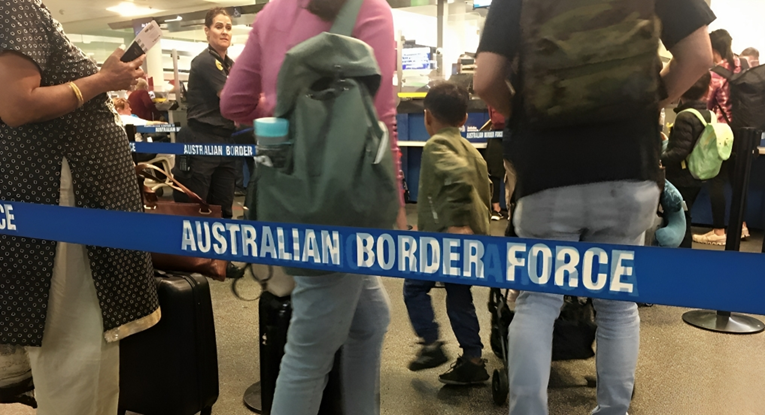 Australija drastično smanjuje broj imigranata koje prima