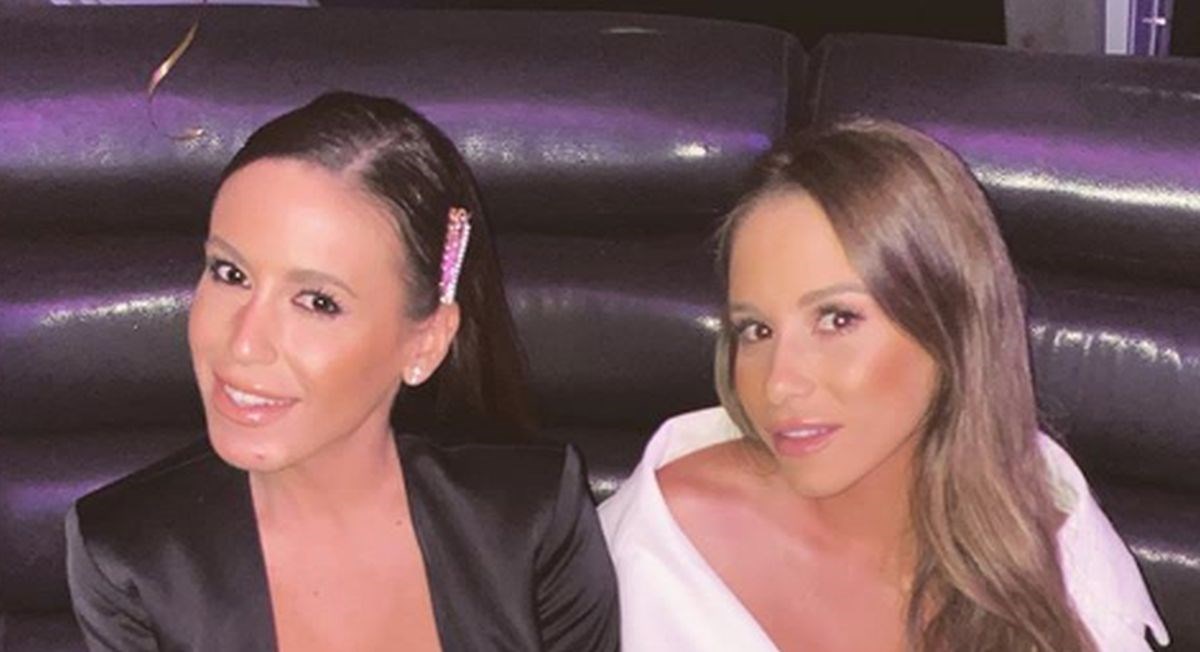 Rakitićeva Raquel pozirala sa zgodnom sestrom, obje izbacile dekolte