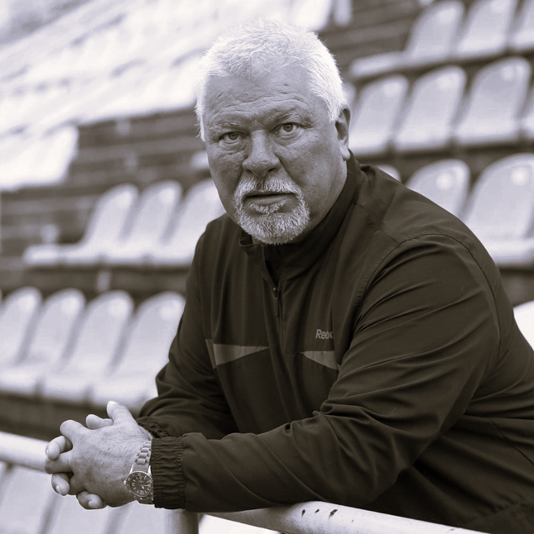 Umro je Srećko Bogdan (70), legendarni nogometaš Dinama