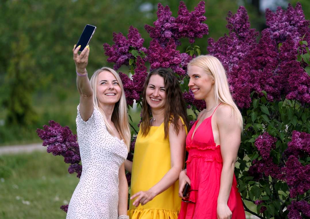 Kad muškaraca ponestane: Latvijke spas pronalaze u "muževima na sat"