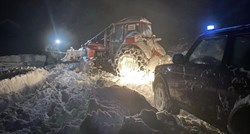 Nevrijeme u Srbiji, Bugarskoj, Rumunjskoj. Nestalo struje, ljude spašavali iz snijega