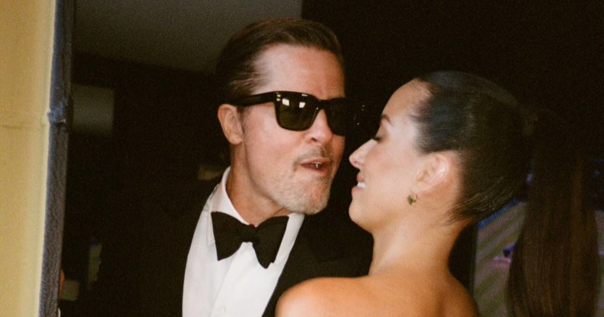 Brad Pitt (62) i djevojka Ines (33) prvi put pozirali zajedno za društvene mreže