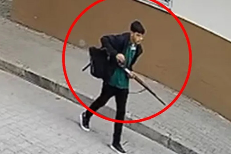 Pucao iz sačmarice kod škole u Turskoj, 11 učenika ranjeno, dvoje teško