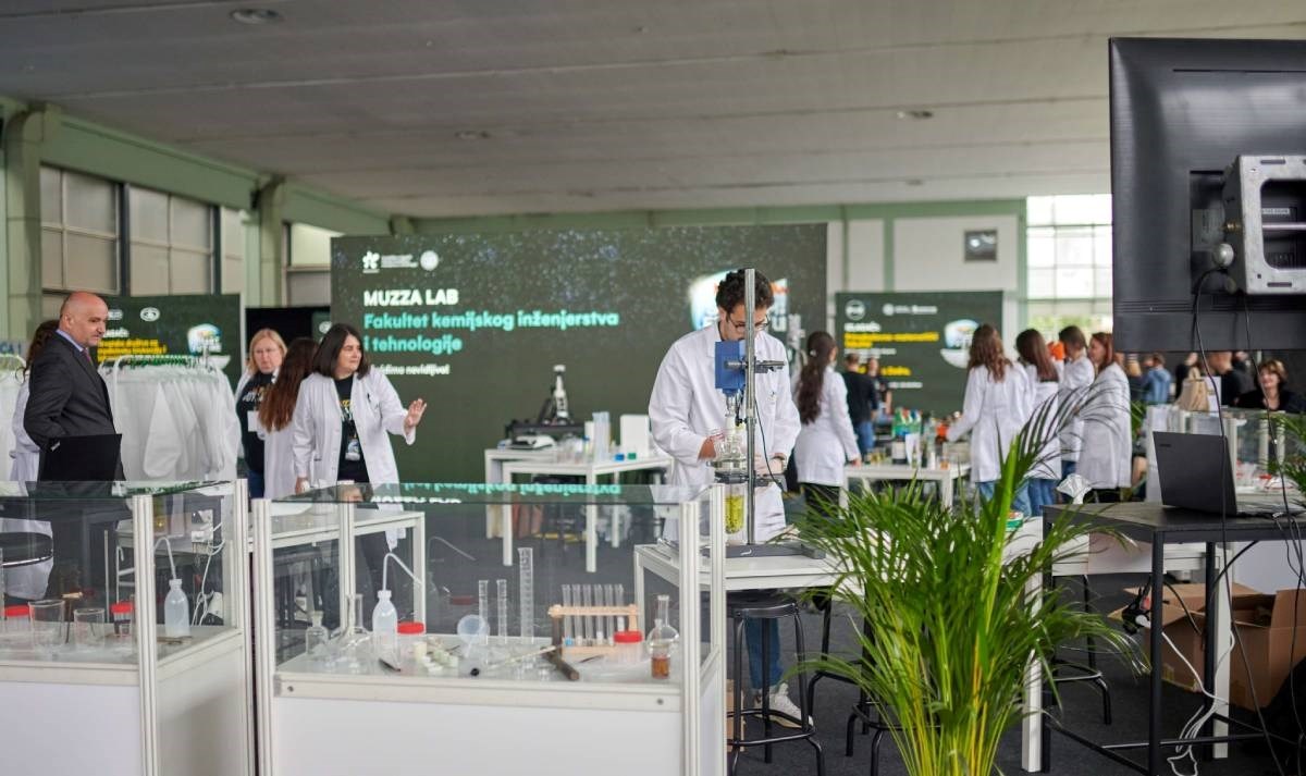 U Zagrebu kreće Tjedan znanosti. Radionice o robotima, tajnama svemira...