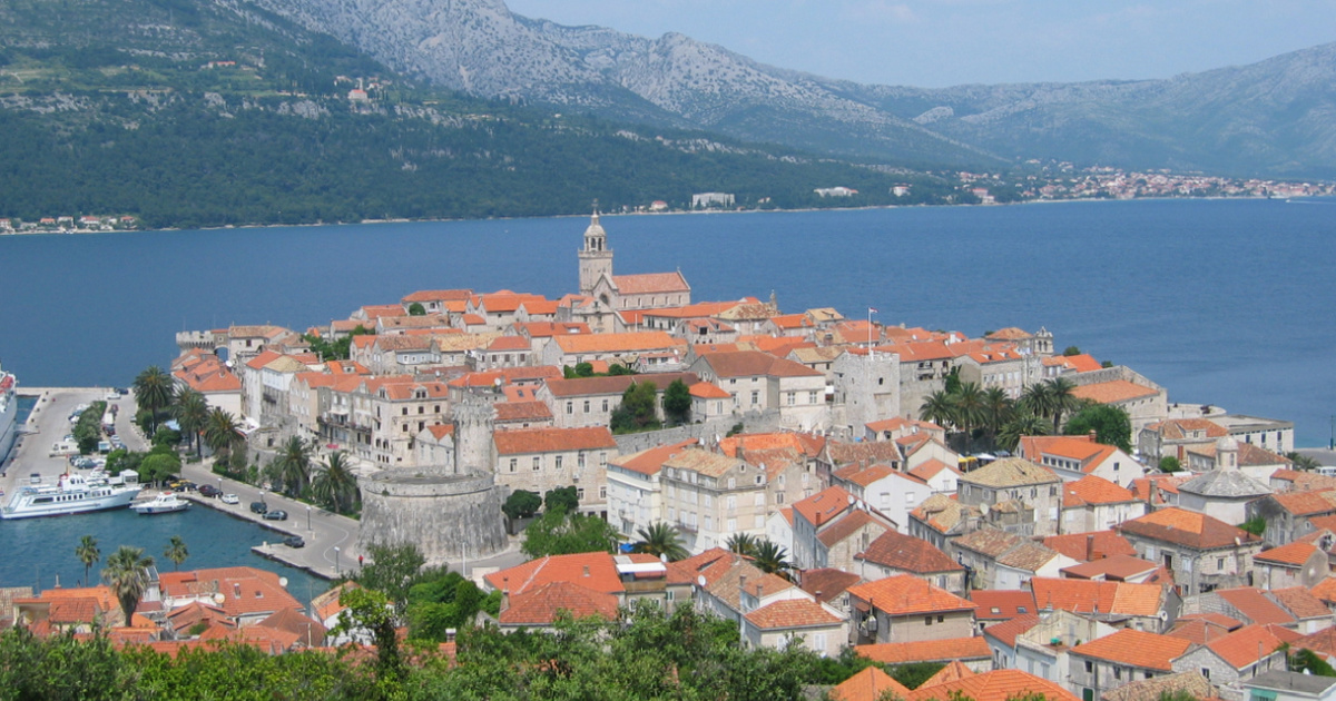 Država prepustila Korčuli dvije vrijedne zgrade. Grad ih dobio kao obeštećenje