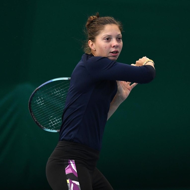 Antonia Ružić ispala iz kvalifikacija za Roland Garros