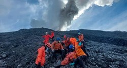 Eruptirao vulkan u Indoneziji, raste broj poginulih planinara. Pronađeno još tijela
