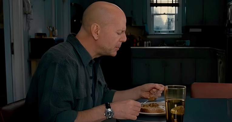 Neobične prehrambene navike mogu biti rani znak demencije od koje boluje Bruce Willis