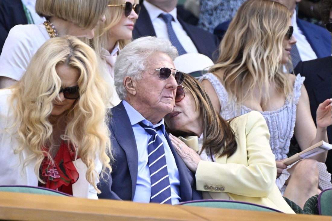 Dustin Hoffman (88) pokazao da godine ne mogu zasjeniti stil i šarm