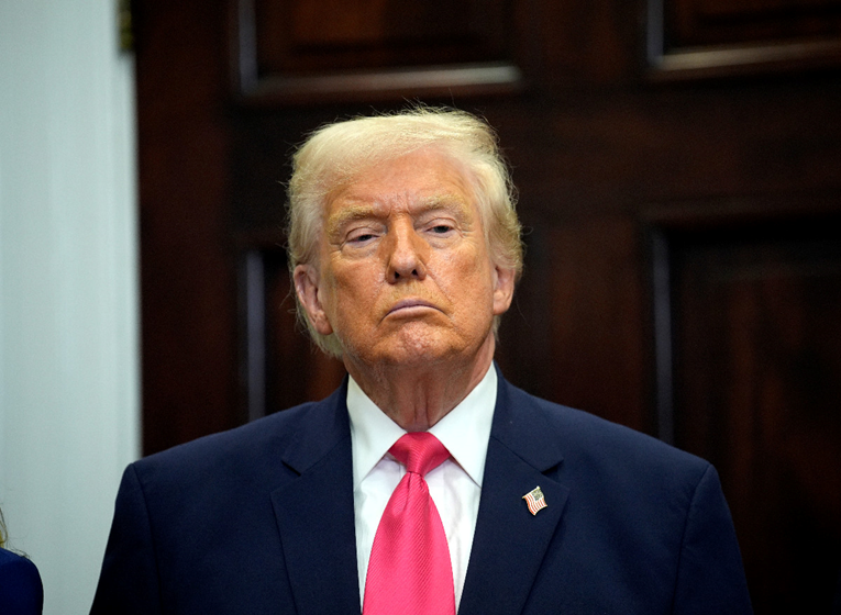 Trump zaprijetio zemljama koje šalju kokain u Ameriku. Kolumbija uzvraća upozorenjem