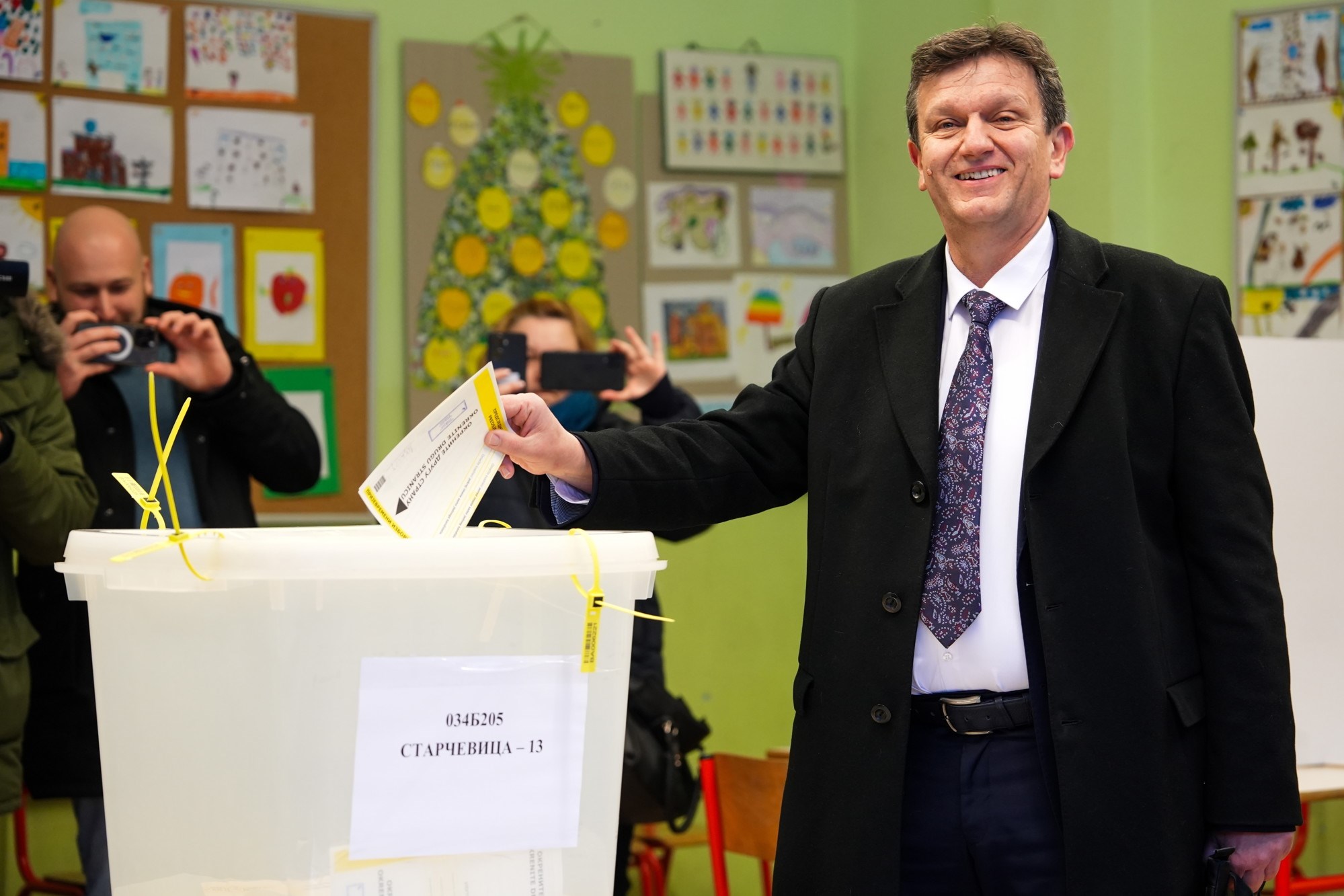 U RS-u problemi s otvaranjem dijela birališta zbog snijega i nestanka struje