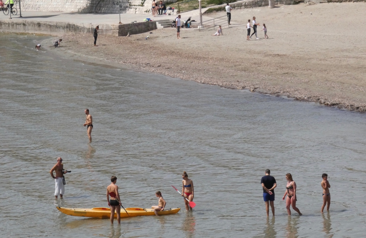 Ove fotografije iz Splita mogle bi razljutiti mnoge koji stalno upozoravaju na mjere