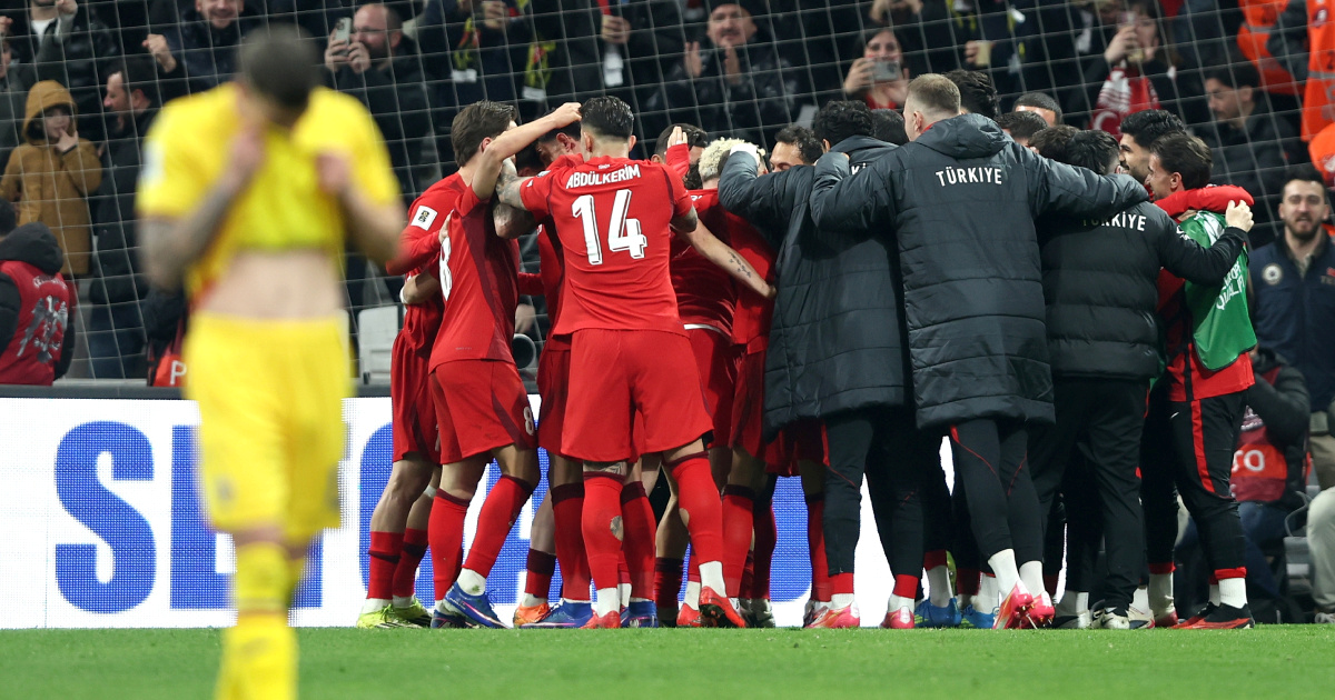 VIDEO Briljantna asistencija Gülera. Turska pobijedila Rumunjsku i došla korak od SP