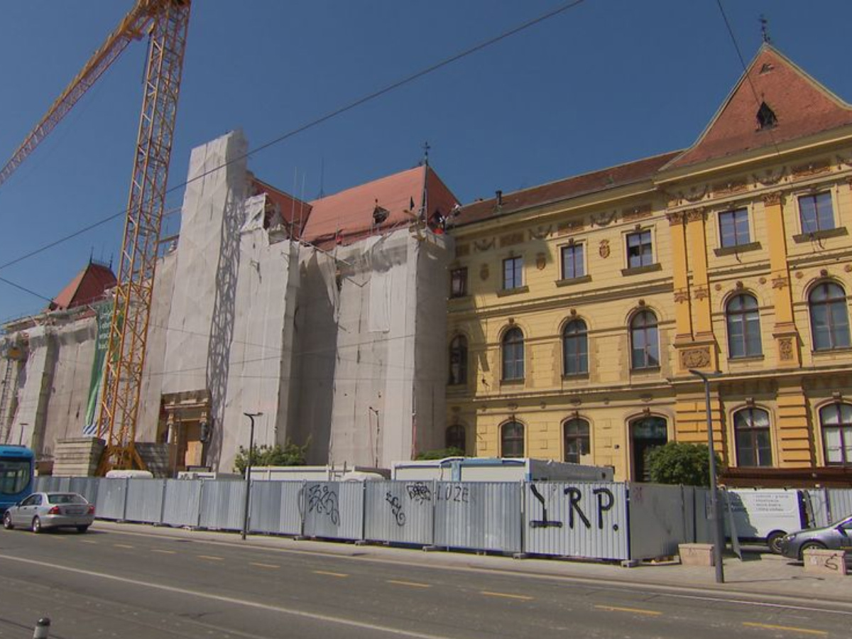 Pobuna roditelja u zagrebačkoj gimnaziji. "Učenici su Izgubili cijelo polugodište"
