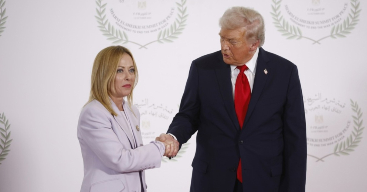 Trump nastavlja s napadima na Meloni: "Htjela je fotografiju da joj porastu brojke"
