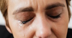 Studija pokazala da miris ženskih suza muškarce čini manje agresivnima