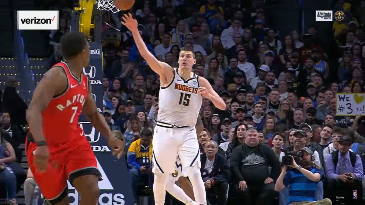 Quarterback Jokić pronašao suigrača na ziceru fantastičnim dodavanjem