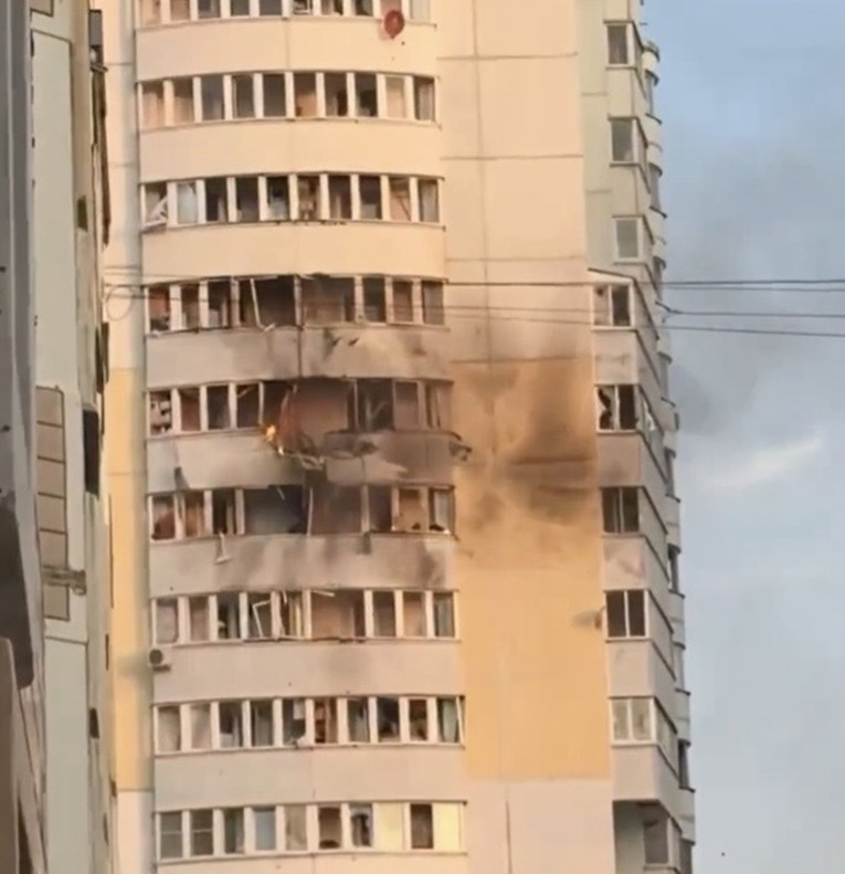 Gradonačelnik Moskve objavio da je grad napadnut s više od 390 dronova