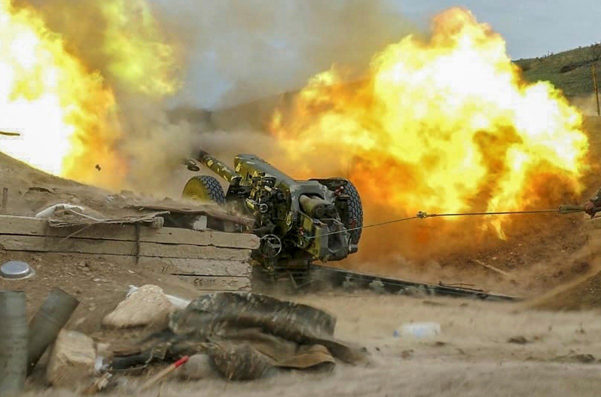 Žestoke borbe Armenije i Azerbajdžana, raketiran veliki grad